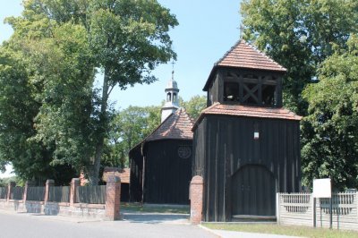 Parafia rzymskokatolicka pw. św. Michała Archanioła w Niestronnie