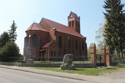 Kościół rzymskokatolicki pw. Najświętszego Serca Pana Jezusa w Ostrowie
